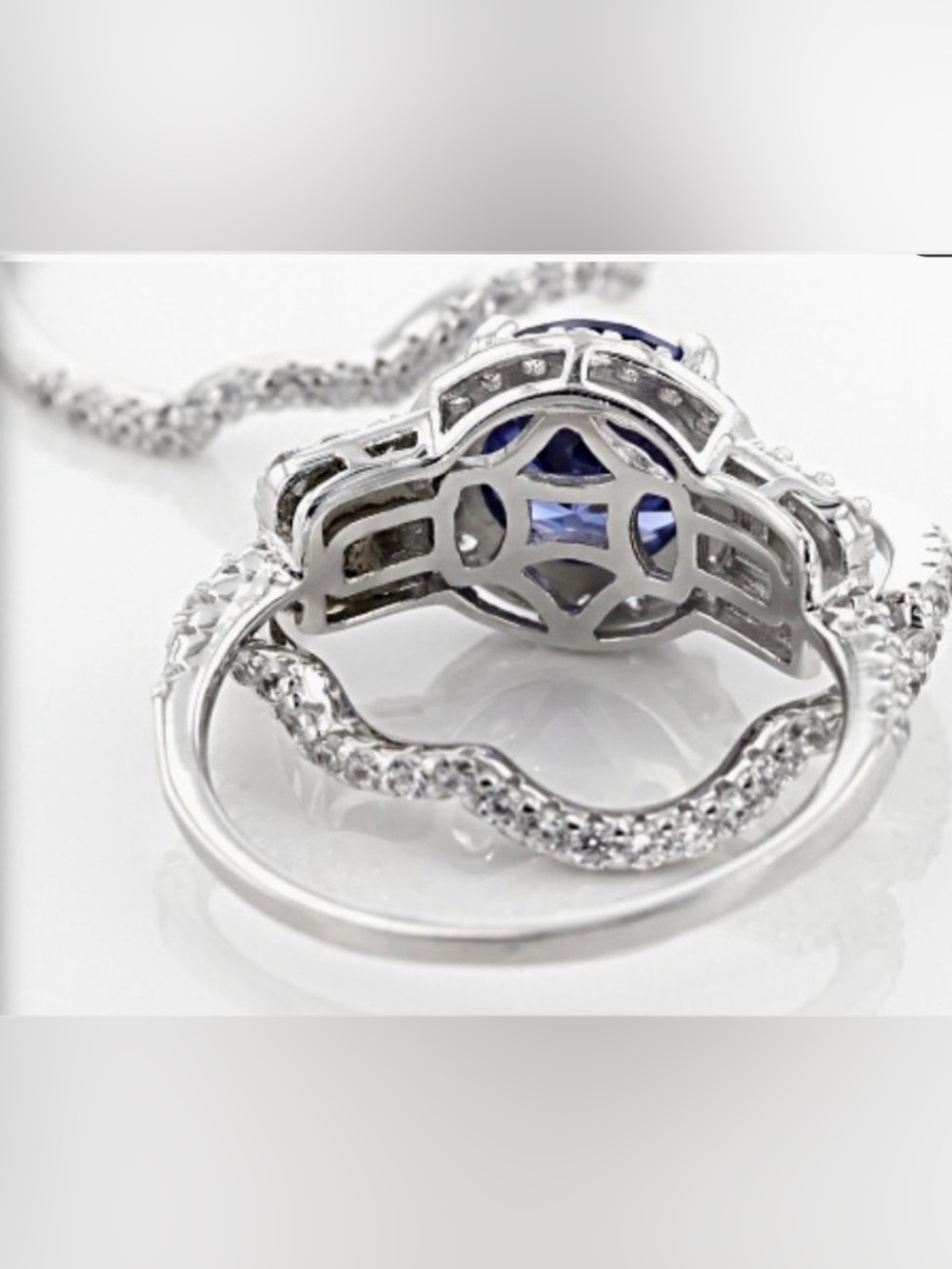 💍🆕Sterling Silver Blue Sapphire Halo Split-Shank Ring - Picture 4 of 8